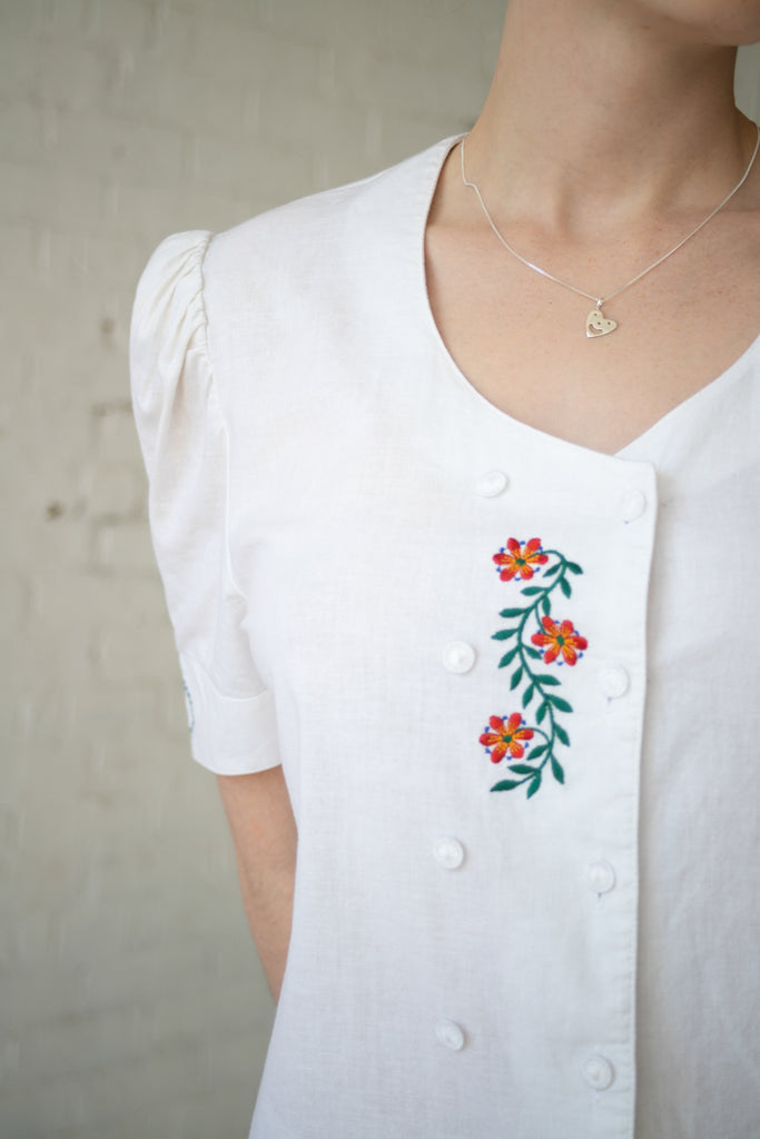 White Cotton Embroidered Blouse (M-L) (6563725148246)